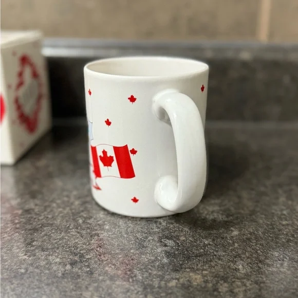 Canadian Collection Edmonton Mug With Box - Picture 6 of 10